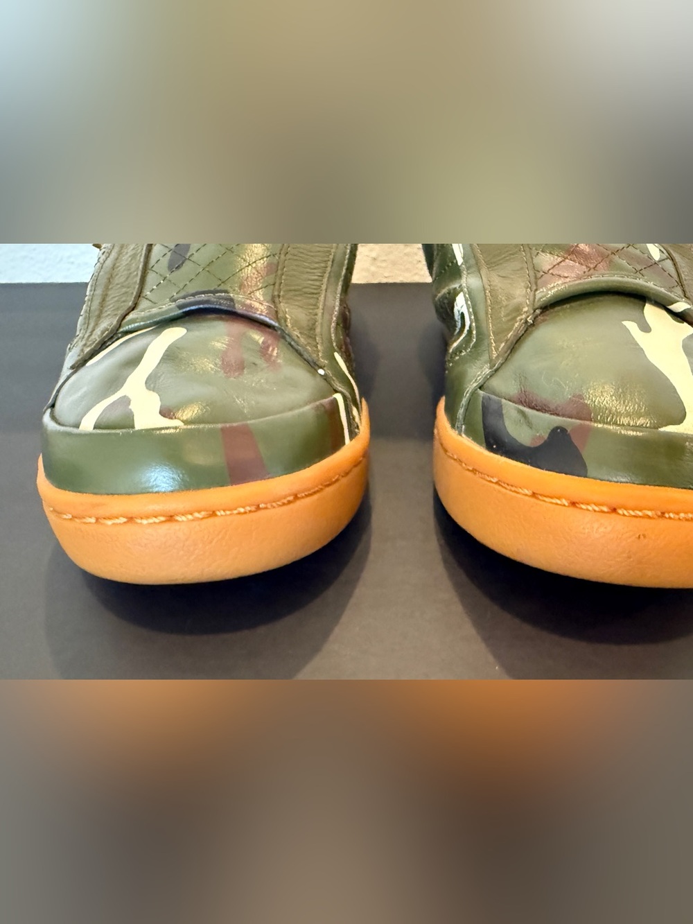 L.A.M.B. Gwen Stefani Royal Elastics Camo Sneakers Women’s 11 / Approx Men’s 9.5 - Picture 4 of 10